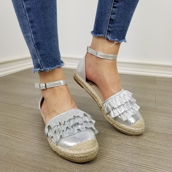Shoes - Cutest Sparkly Silver Espadrille Ruffle Sandals